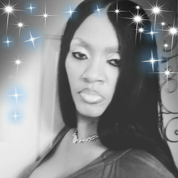 Meet your Posher, Sharita - Picture 1 of 1